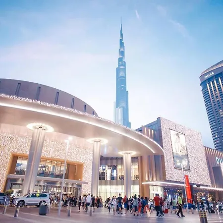 Superb 1-Bedroom Apartment With Full Burj Khalifa View - 5-Min Walk To Dubai Mall Esterno foto