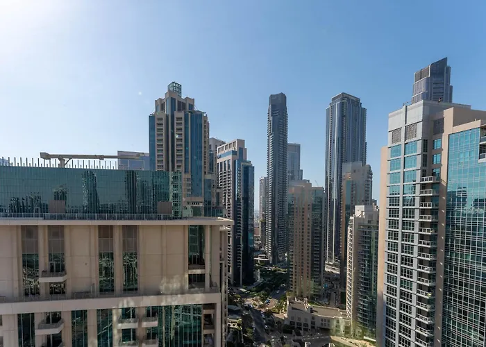 Superb 1-Bedroom Apartment With Full Burj Khalifa View - 5-Min Walk To Dubai Mall