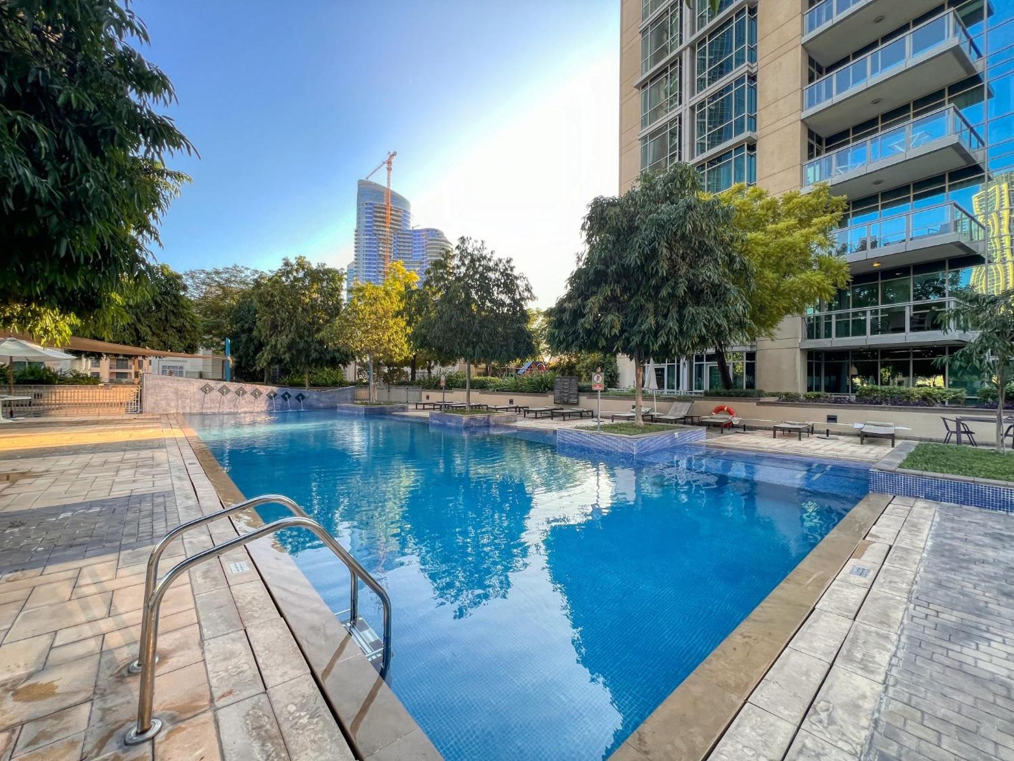 Appartamento Superb 1-bedroom With Full Burj Khalifa View - 5-min Walk To Mall