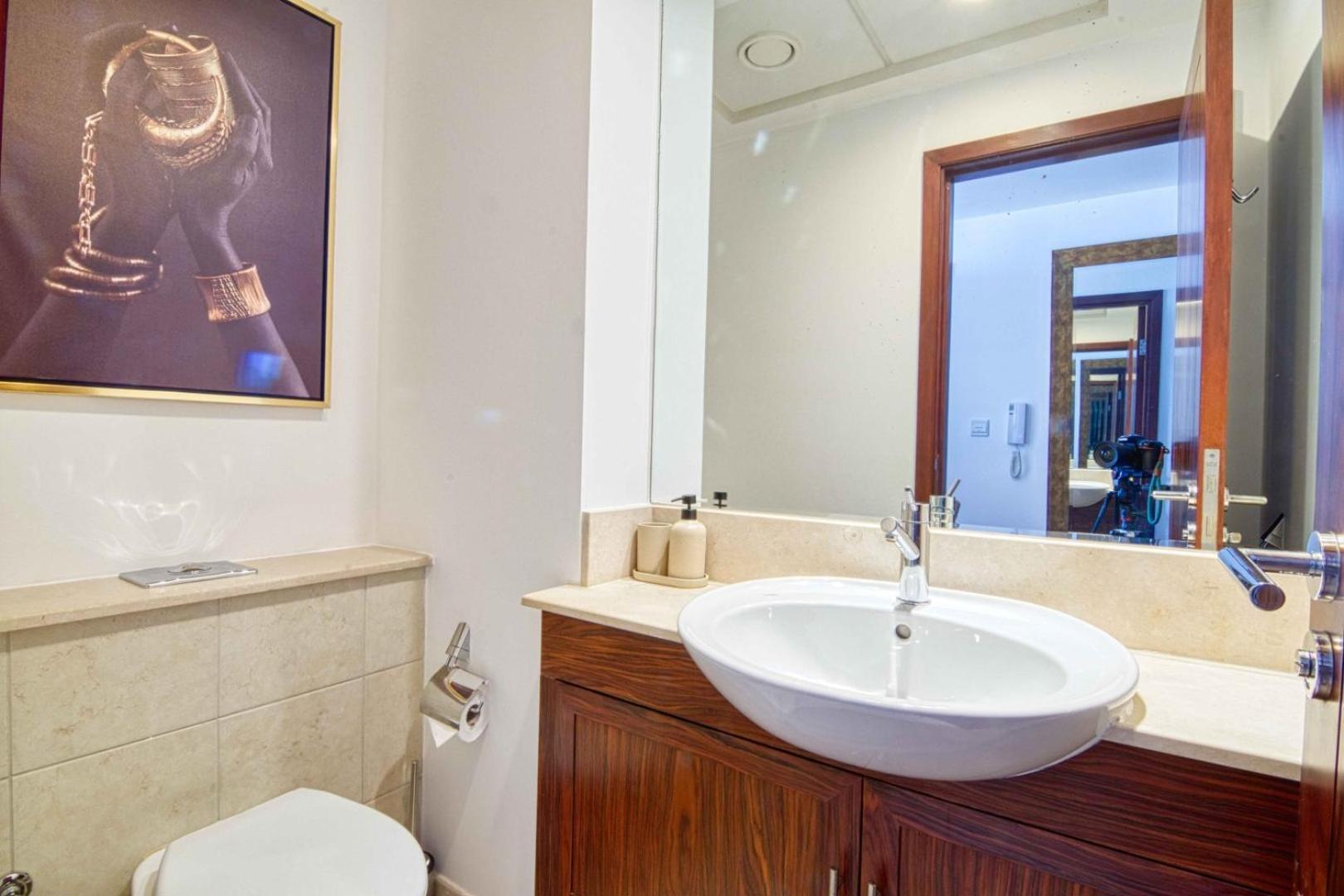 Superb 1-bedroom With Full Burj Khalifa View - 5-min Walk To Mall Appartamento *